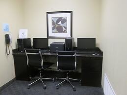 Holiday Inn Express & Suites Pampa by IHG