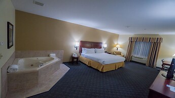 Holiday Inn Express & Suites Pampa by IHG