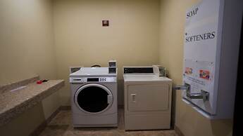 Holiday Inn Express & Suites Pampa by IHG