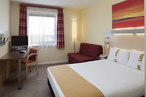 Holiday Inn Express London - Newbury Park, an IHG Hotel