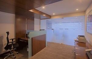 Oakwood Residence Naylor Road Pune