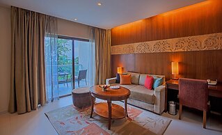 Oakwood Residence Naylor Road Pune