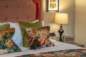 The Tudor House Hotel, Tewkesbury, Gloucestershire