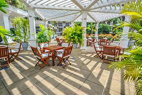 Mahaweli Reach Hotel