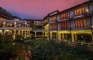 Mahaweli Reach Hotel