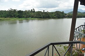 Mahaweli Reach Hotel