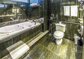 Mahaweli Reach Hotel