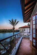 Mahaweli Reach Hotel