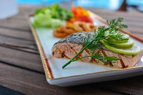 Mahaweli Reach Hotel