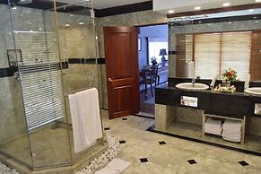 Mahaweli Reach Hotel