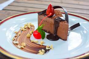 Mahaweli Reach Hotel