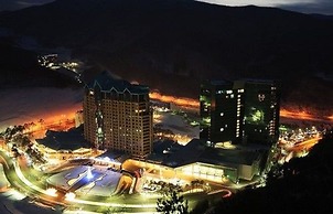 High1 Grand Hotel Main Tower