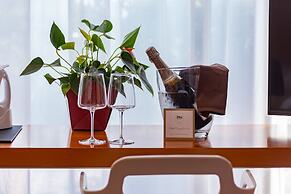 New Ipoint Hotel