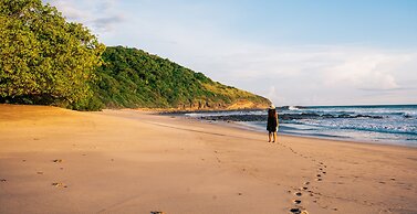 Punta Teonoste Beach Resort