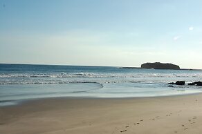 Punta Teonoste Beach Resort