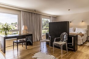 Awa Boutique Design Hotel