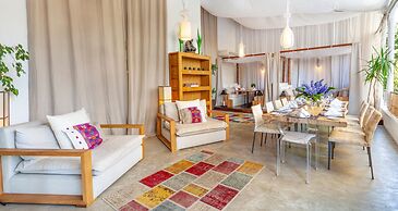 Awa Boutique Design Hotel