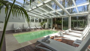 Awa Boutique Design Hotel