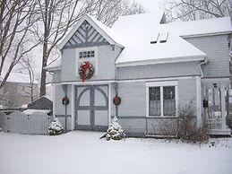 Isaiah Jones Homestead Bed & Breakfast