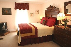 Isaiah Jones Homestead Bed & Breakfast