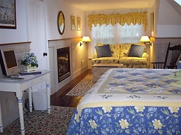 Isaiah Jones Homestead Bed & Breakfast
