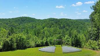 Mountain Top Inn and Resort