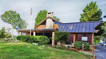 Mountain Top Inn and Resort