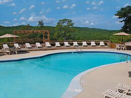 Mountain Top Inn and Resort