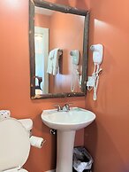 Mountain Top Inn and Resort