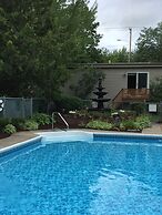 T-Bird Motor Inn