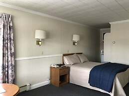 T-Bird Motor Inn