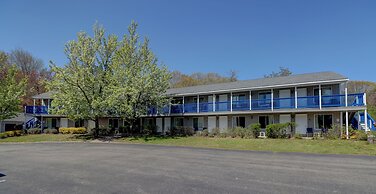 The Majestic Regency Resort