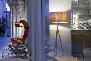 Mendeli Street Hotel By Prima Hotels - 18 years old plus