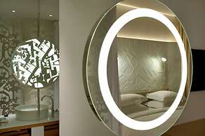 Mendeli Street Hotel By Prima Hotels - 18 years old plus