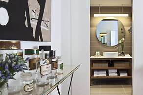 Mendeli Street Hotel By Prima Hotels - 18 years old plus