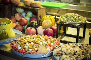 Mendeli Street Hotel By Prima Hotels - 18 years old plus