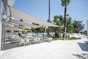 Papouis Protaras Hotel
