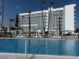 Papouis Protaras Hotel