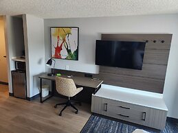 La Quinta Inn & Suites by Wyndham Warner Robins - Robins AFB