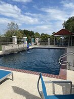 La Quinta Inn & Suites by Wyndham Houston Rosenberg