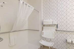 Comfort Inn & Suites Davenport - Quad Cities