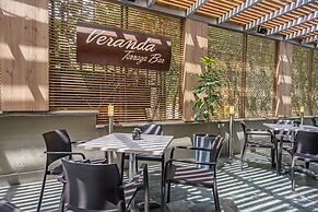 Novelty Suites Hotel