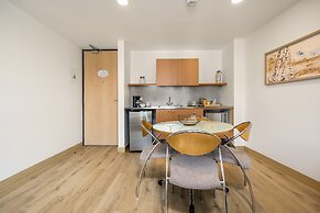 Novelty Suites Hotel