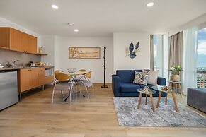 Novelty Suites Hotel