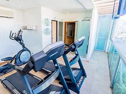 Novelty Suites Hotel