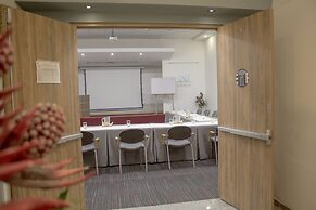 Novelty Suites Hotel