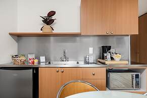 Novelty Suites Hotel