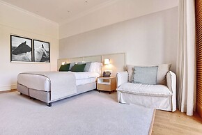 Dolce by Wyndham CampoReal Lisboa