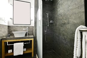 Dolce by Wyndham CampoReal Lisboa