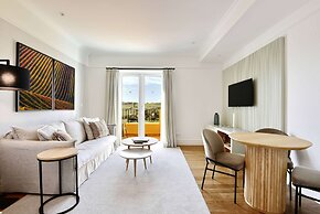 Dolce by Wyndham CampoReal Lisboa